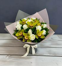 Букет цветов из:  Орхидеи и Розы в Ленинский Тульская область