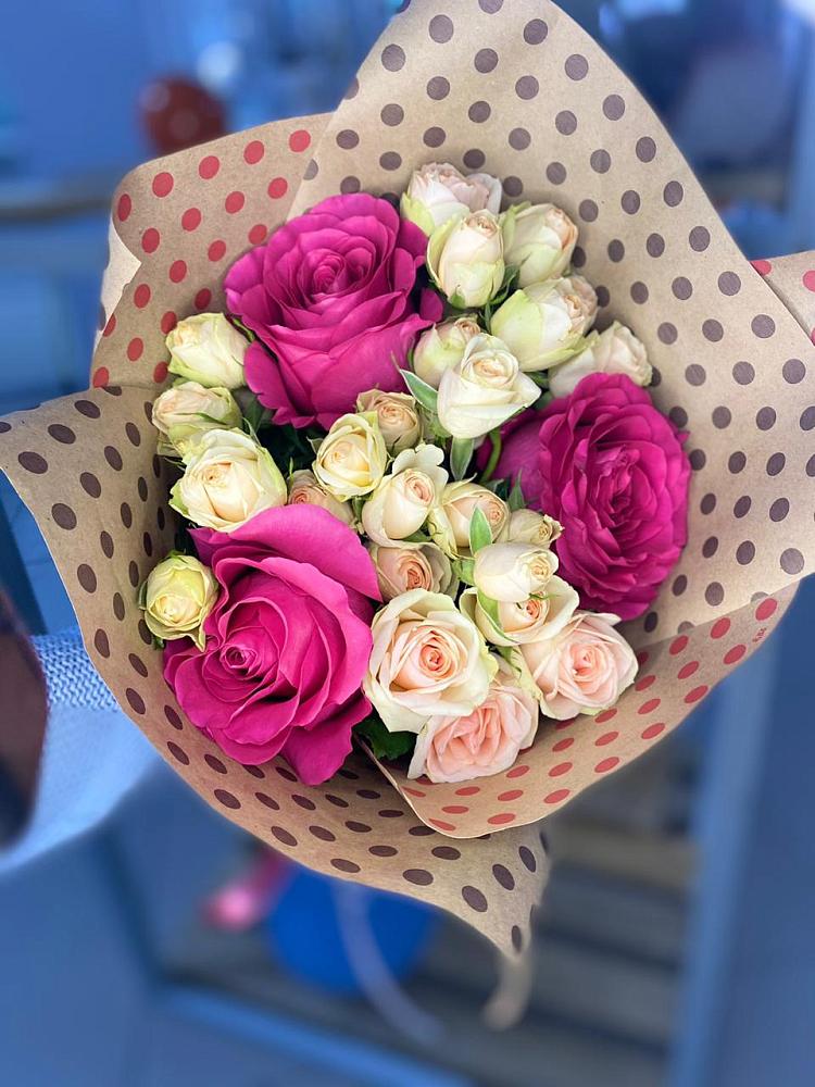 Букет цветов из: Розы в Ленинский Тульская область