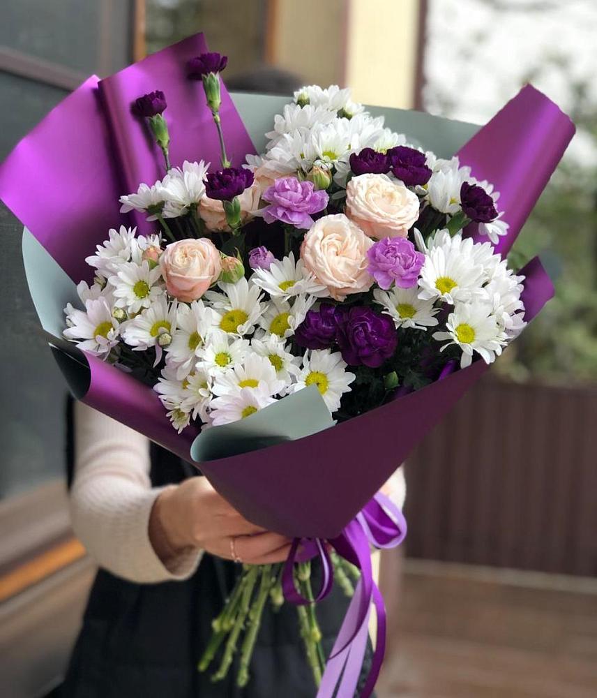 Букет цветов из: Хризантемы, Гвоздики и Розы в Ленинский Тульская область