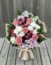 Букет цветов из:  Альстромерии, Гвоздики, Розы и Хризантемы в Ленинский Тульская область