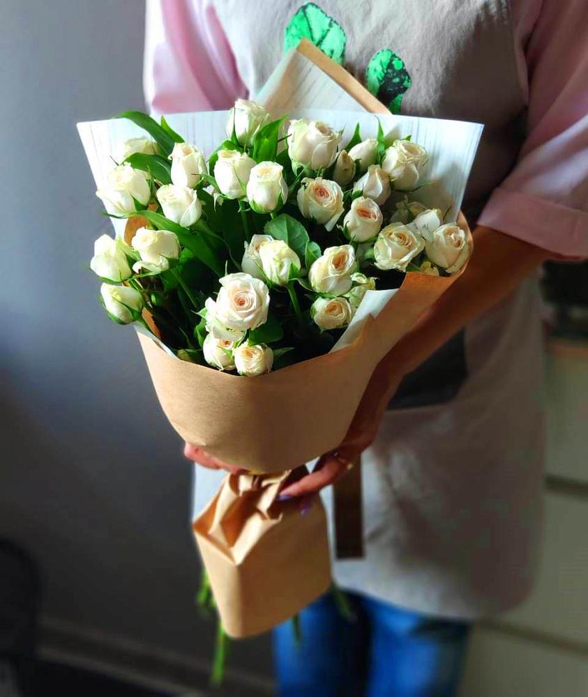 Букет цветов из: Розы в Ленинский Тульская область