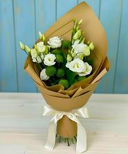 Букет цветов из:  Хризантемы и Лизиантусы в Ленинский Тульская область