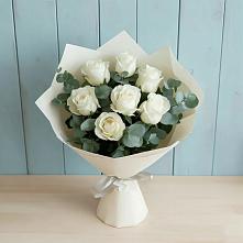 Букет Белые розы в Эвкалипте в Ленинский Тульская область