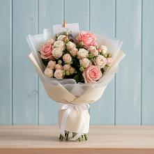 Букет цветов из:  Розы в Ленинский Тульская область