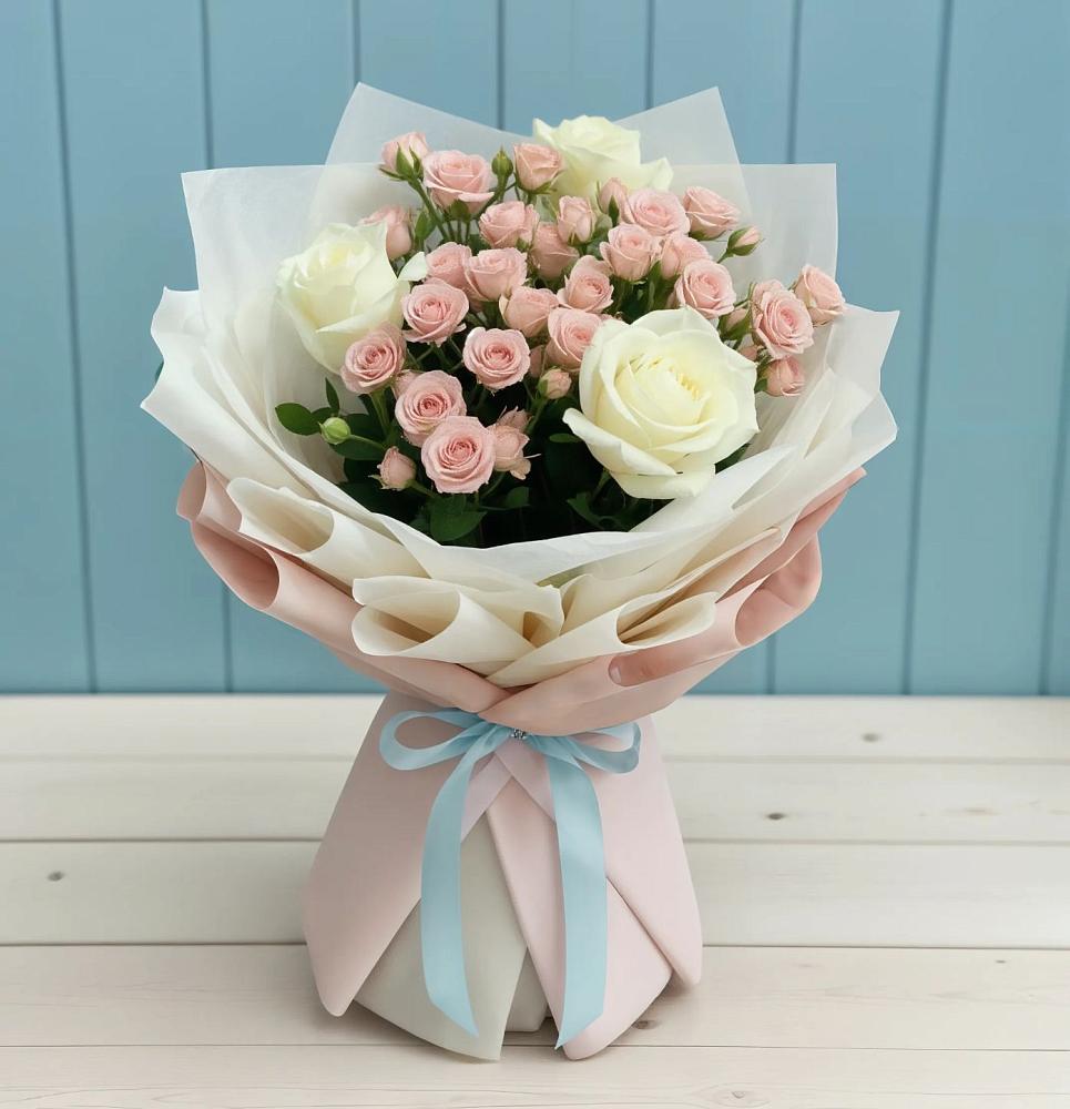 Букет цветов из: Розы в Ленинский Тульская область